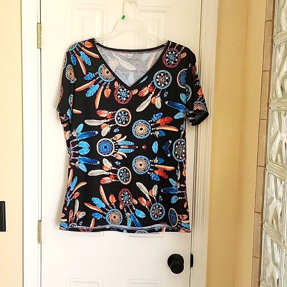 Colorful blouse with Dream Catchers. Size2X but runs small.